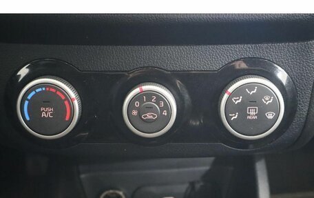 KIA Rio III рестайлинг, 2015 год, 959 000 рублей, 13 фотография