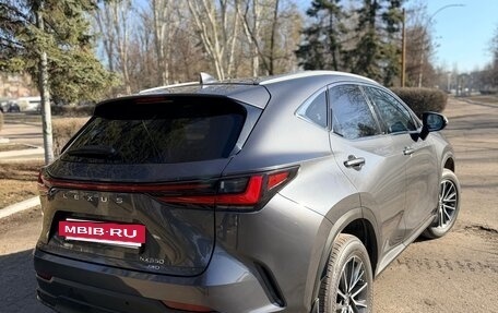 Lexus NX, 2022 год, 5 300 000 рублей, 10 фотография