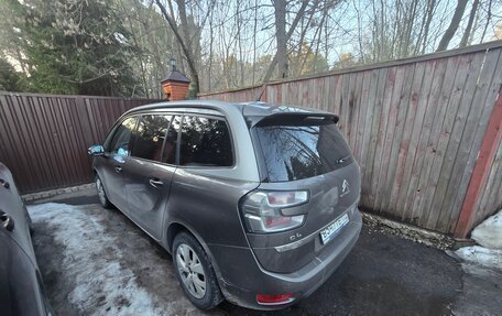 Citroen C4 Picasso II рестайлинг, 2016 год, 1 400 000 рублей, 5 фотография