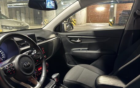 KIA Rio IV, 2021 год, 1 550 000 рублей, 7 фотография