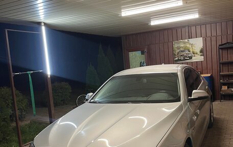 BMW 5 серия, 2016 год, 2 000 000 рублей, 2 фотография