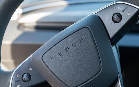 Tesla Model 3 I, 2023 год, 4 800 000 рублей, 29 фотография