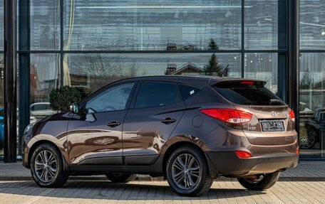 Hyundai ix35 I рестайлинг, 2014 год, 1 355 000 рублей, 4 фотография