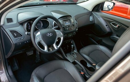 Hyundai ix35 I рестайлинг, 2014 год, 1 355 000 рублей, 13 фотография