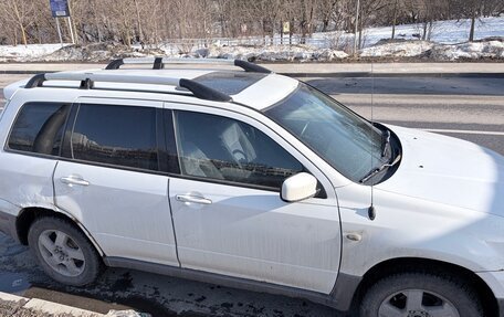 Mitsubishi Outlander III рестайлинг 3, 2002 год, 490 000 рублей, 1 фотография