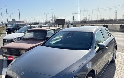 Mercedes-Benz A-Класс, 2018 год, 2 250 000 рублей, 1 фотография