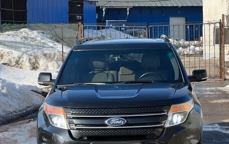Ford Explorer VI, 2011 год, 1 670 000 рублей, 1 фотография