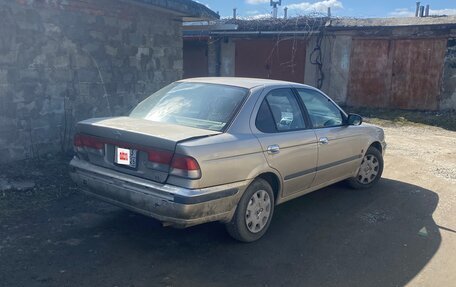 Nissan Sunny B15, 2000 год, 180 000 рублей, 2 фотография