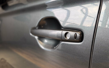 Mitsubishi Outlander III рестайлинг 3, 2018 год, 1 799 000 рублей, 27 фотография