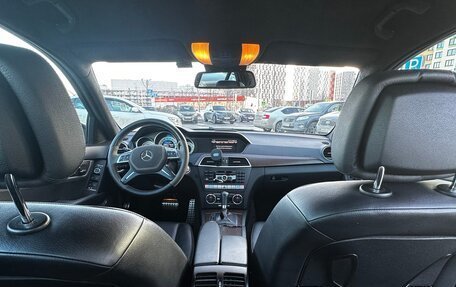 Mercedes-Benz C-Класс, 2011 год, 2 150 000 рублей, 11 фотография