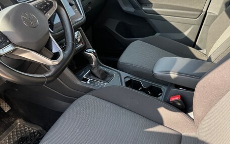 Volkswagen Tiguan II, 2021 год, 2 470 000 рублей, 9 фотография