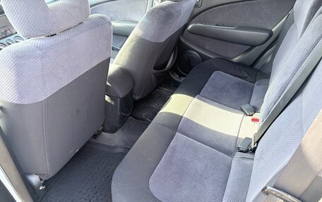 Mitsubishi Outlander III рестайлинг 3, 2002 год, 490 000 рублей, 5 фотография