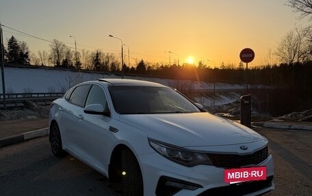 KIA Optima IV, 2018 год, 2 500 000 рублей, 4 фотография