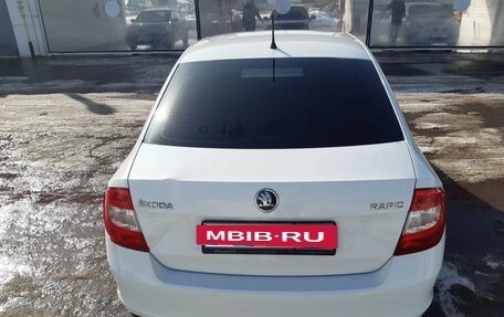 Skoda Rapid I, 2014 год, 950 000 рублей, 4 фотография