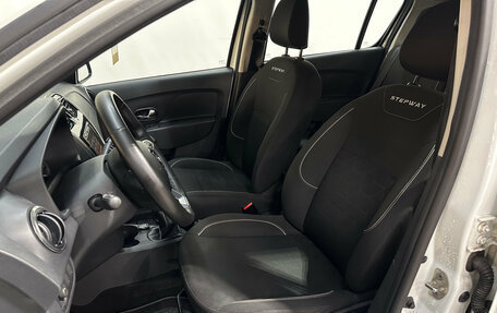 Renault Sandero II рестайлинг, 2019 год, 1 050 000 рублей, 6 фотография