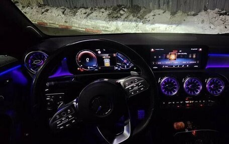 Mercedes-Benz CLA, 2021 год, 2 750 000 рублей, 15 фотография