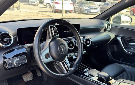 Mercedes-Benz A-Класс, 2018 год, 2 250 000 рублей, 6 фотография