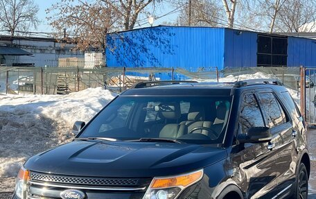 Ford Explorer VI, 2011 год, 1 670 000 рублей, 2 фотография