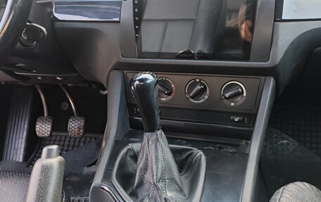 BMW 5 серия, 2003 год, 1 650 000 рублей, 10 фотография