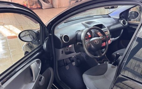 Toyota Aygo II, 2009 год, 430 000 рублей, 10 фотография