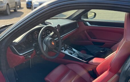 Porsche 911, 2019 год, 14 500 000 рублей, 3 фотография