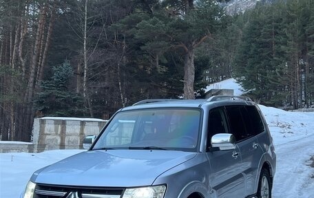 Mitsubishi Pajero IV, 2008 год, 1 700 000 рублей, 2 фотография