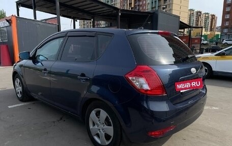 KIA cee'd I рестайлинг, 2010 год, 650 000 рублей, 4 фотография