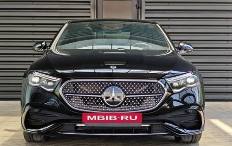 Mercedes-Benz E-Класс, 2025 год, 10 290 000 рублей, 2 фотография