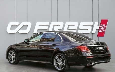 Mercedes-Benz E-Класс, 2018 год, 3 470 000 рублей, 2 фотография