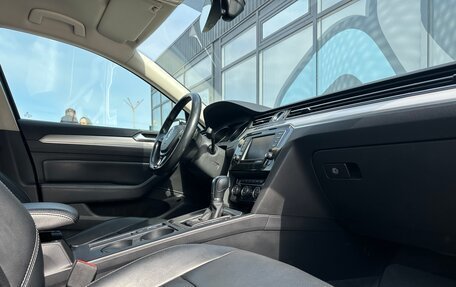 Volkswagen Passat B8 рестайлинг, 2017 год, 1 799 000 рублей, 7 фотография