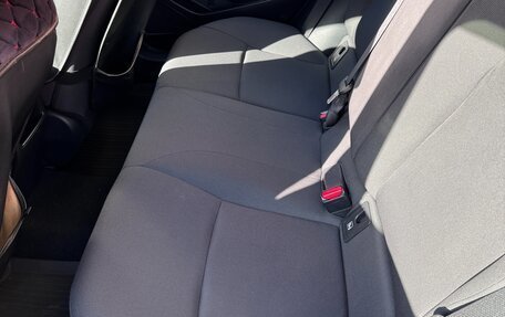 Toyota Corolla, 2019 год, 2 350 000 рублей, 13 фотография