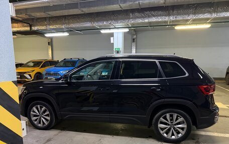 Volkswagen Taos, 2021 год, 2 950 000 рублей, 4 фотография