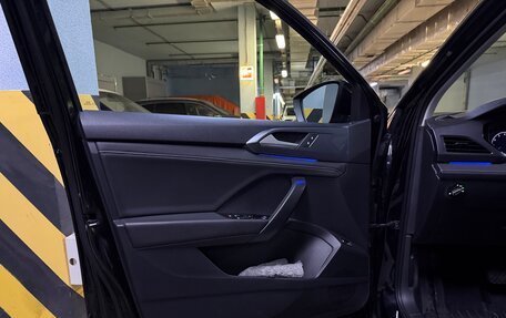 Volkswagen Taos, 2021 год, 2 950 000 рублей, 10 фотография