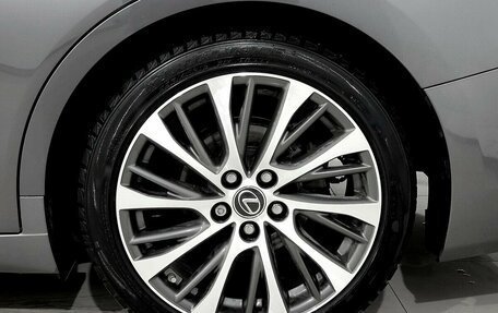 Lexus ES VII, 2018 год, 3 650 000 рублей, 16 фотография