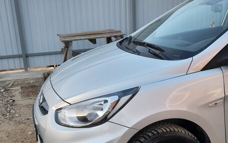 Hyundai Solaris II рестайлинг, 2011 год, 540 000 рублей, 8 фотография