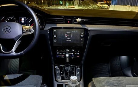 Volkswagen Passat B8 рестайлинг, 2021 год, 2 450 000 рублей, 16 фотография