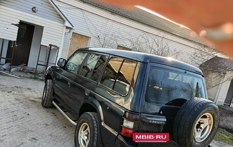 Mitsubishi Pajero III рестайлинг, 1995 год, 500 000 рублей, 4 фотография