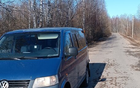 Volkswagen Transporter T5 рестайлинг, 2007 год, 880 000 рублей, 3 фотография