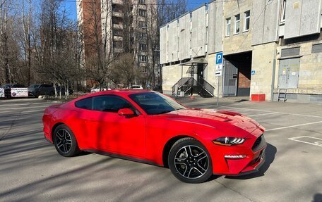 Ford Mustang VI рестайлинг, 2018 год, 3 200 000 рублей, 2 фотография