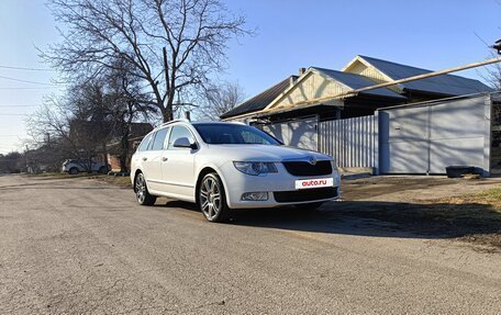 Skoda Superb III рестайлинг, 2011 год, 1 400 000 рублей, 4 фотография