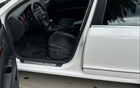 Skoda Superb III рестайлинг, 2011 год, 1 400 000 рублей, 2 фотография