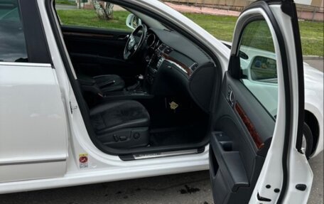 Skoda Superb III рестайлинг, 2011 год, 1 400 000 рублей, 9 фотография