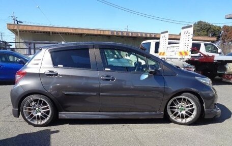 Toyota Vitz, 2014 год, 600 060 рублей, 8 фотография