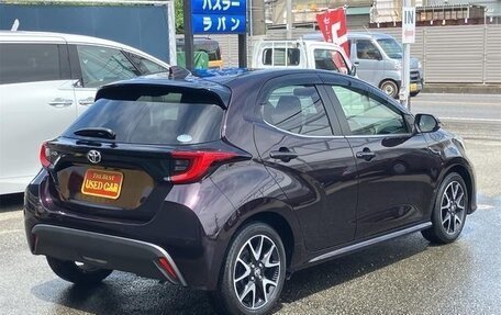 Toyota Yaris, 2023 год, 1 080 060 рублей, 7 фотография