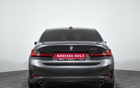 BMW 3 серия, 2019 год, 2 900 000 рублей, 6 фотография