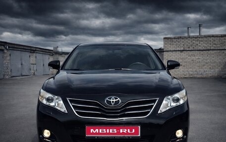 Toyota Camry, 2010 год, 1 350 000 рублей, 1 фотография