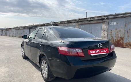 Toyota Camry, 2010 год, 1 350 000 рублей, 10 фотография