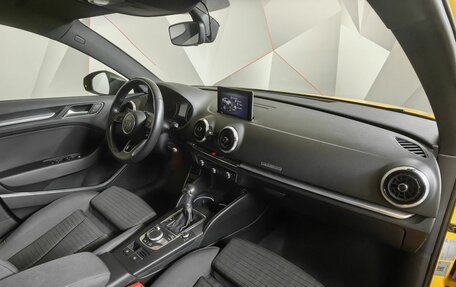 Audi A3, 2018 год, 2 498 000 рублей, 13 фотография