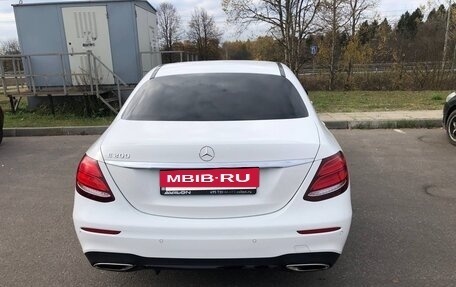 Mercedes-Benz E-Класс, 2017 год, 2 920 000 рублей, 4 фотография