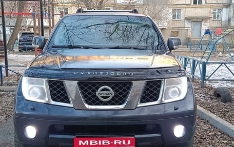 Nissan Pathfinder, 2008 год, 1 100 000 рублей, 1 фотография